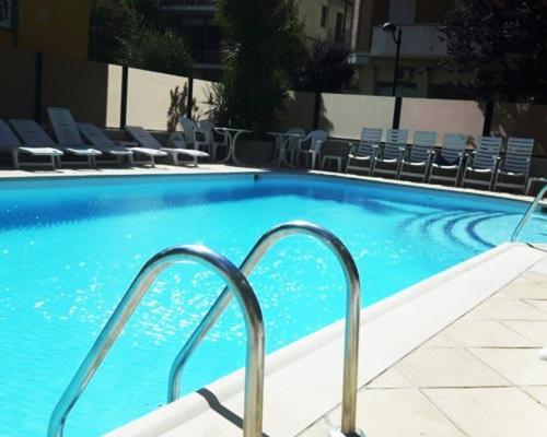 Hotel Ducale カットーリカ エクステリア 写真